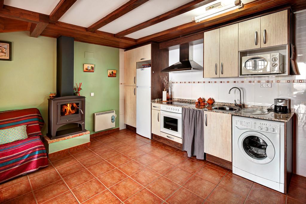 Apartamentos Bellavista Alquezar Phòng bức ảnh