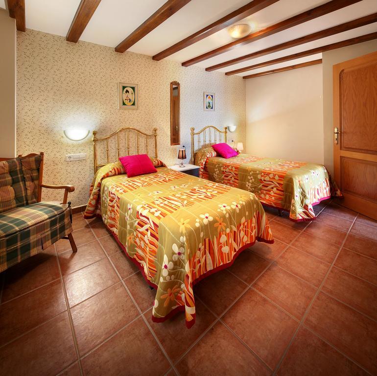 Apartamentos Bellavista Alquezar Phòng bức ảnh