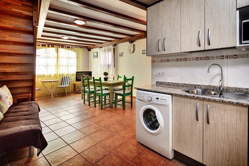 Apartamentos Bellavista Alquezar Phòng bức ảnh