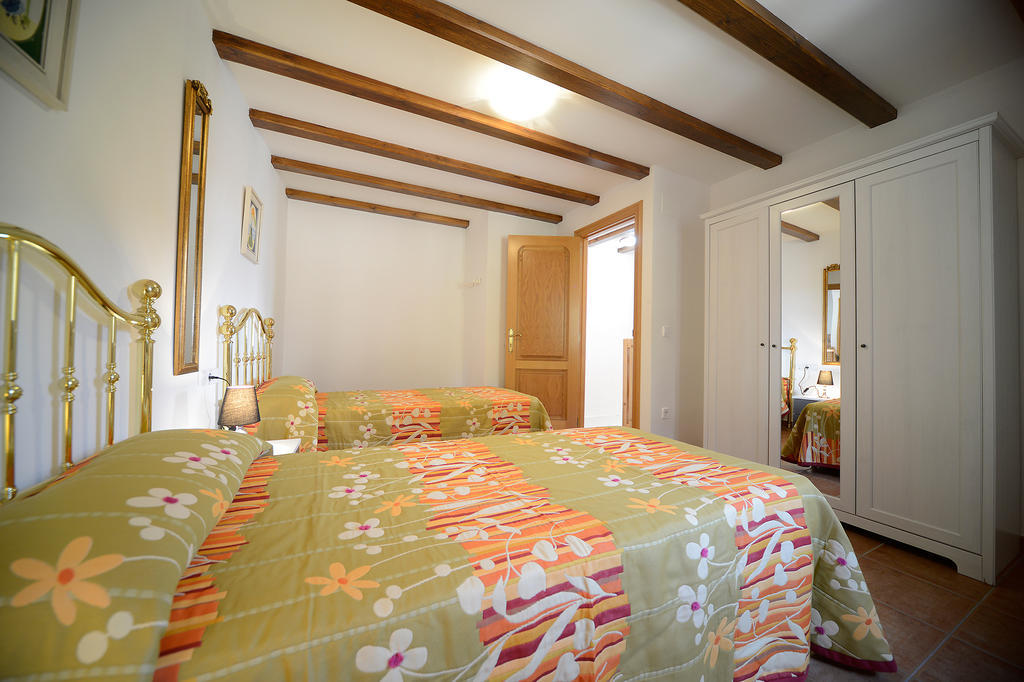 Apartamentos Bellavista Alquezar Phòng bức ảnh